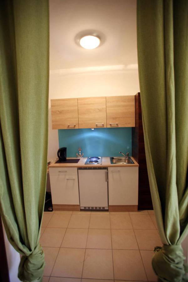 Landhaus Klambauer Ferienapartments Thermennaehe St Martins Therme フラウエンキルヒェン エクステリア 写真