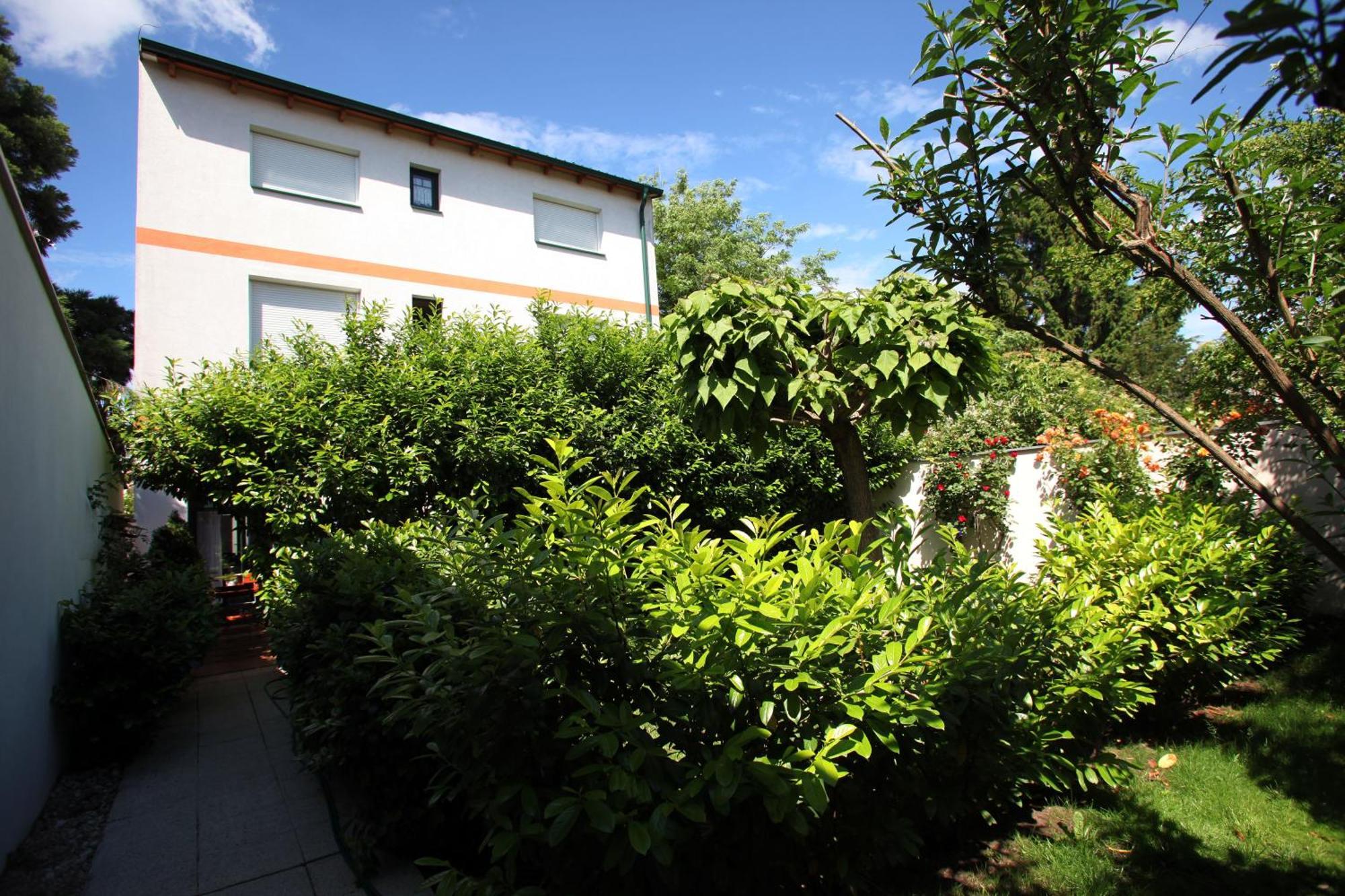 Landhaus Klambauer Ferienapartments Thermennaehe St Martins Therme フラウエンキルヒェン エクステリア 写真